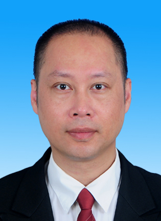 林靖 證件照 漸變藍底 200dpi.jpg