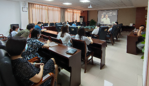 服務中心1 (1).jpg